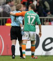 Fussball 1. Bundesliga: Bremen - Bayern, KLASNIC troestet KAHN