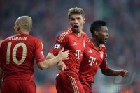 FUSSBALL INTERNATIONAL CHL HALBFINALE 12/13: FC Bayern Muenchen - FC Barcelona