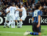 FUSSBALL CHL  Saison 10/11:  Inter Mailand - Schalke 04