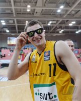 Basketball 1. Bundesliga  13/14: Walter Tigers Tuebingen - Artland Dragons