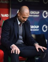 Fussball 1. Bundesliga Saison 14/15: Trainer Pep Guardiola (FC Bayern Muenchen)