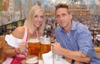 Fussball 2. Bundesliga : TSV 1860 Muenchen auf dem Oktoberfest