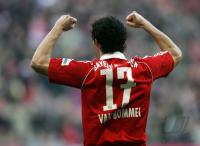 Fussball 1. BL Bayern-Bremen; Zweikampf