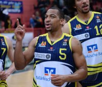 Basketball 1. Bundesliga 14/15 Hauptrunde:  Walter Tigers Tuebingen - Phoenix Hagen