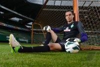 Fussball 1. Bundesliga, Saison 2012/2013, Werder Bremen: Raphael Wolf im exklusiven Pressefoto ULMER Fotoshooting