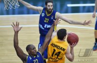 Basketball 1. Bundesliga 15/16 Hauptrunde: Walter Tigers Tuebingen - EWE Baskets Oldenburg