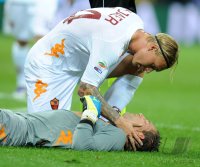 FUSSBALL SERIE A:  Kjaer Simon , Stekelenburg Maarten (v. li., AS Rom)
