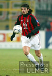 Fussball UCL Mailand, KALADZE Einzelaktion