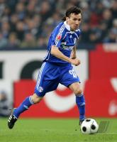 Fussball 1. Bundesliga: Schalke, SANCHEZ Einzelaktion