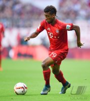 Fussball 1. Bundesliga Saison 15/16: FC Bayern Muenchen - VfB Stuttgart