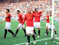 FUSSBALL SERIE A: Daniele De Rossi, Luca Toni (v.li., AS Rom)