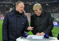 FUSSBALL INTERNATIONAL CHL ACHTELFINALE 12/13: FC Bayern Muenchen - FC Arsenal London