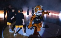 Basketball 1. Bundesliga 17/18 Hauptrunde: Walter Tigers Tuebingen - Eisbaeren Bremerhaven