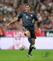 FUSSBALL Testspiel : Daniel van Buyten (FC Bayern Muenchen)