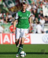 FUSSBALL, 1. BUNDESLIGA, SV Werder Bremen, MERTESACKER Einzelaktion