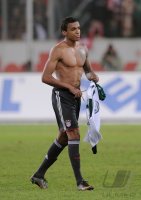 Fussball 1. Bundesliga  Saison 2010/2011: ENTTAEUSCHUNG Luiz Gustavo (FC Bayern Muenchen)