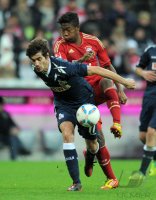 Fussball 1. Bundesliga, Saison 2011/2012:  Henrique Sereno (li, 1. FC Koeln) gegen David Alaba (FC Bayern Muenchen)