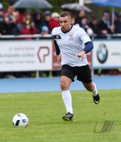 Fussball / Promi-Benefizfussballspiel in Tuebingen