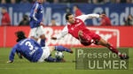 Fussball 1. Bundesliga: Schalke - Bayern, Zweikampf