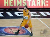 Basketball 1. Bundesliga 2012/2013:  Walter Tigers Tuebingen - Fraport Skyliners Frankfurt
