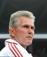 Fussball 1. Bundesliga :  Trainer Jupp Heynckes  (FC Bayern Muenchen)