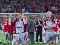 Fussball Champions League Finale 1999: Enttaeuschung  Helmer und  Strunz (beide, FC Bayern Muenchen)