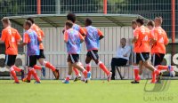 Fussball 1. Bundesliga 12/13: Training beim FC Bayern Muenchen