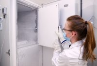 Corona-Impfstoff Gefrierschrank im Universitaetsklinikum Tuebingen (UKT)