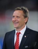 FUSSBALL  International CHL 09/10  Sportdirektor Horst Heldt  (VfB)