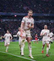 Fussball International CHL 24/25: FC Bayern Muenchen - Bayer 04 Leverkusen