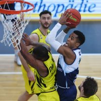 Basketball 2. Bundesliga  19/20: Tigers Tuebingen - Eisbaeren Bremerhaven