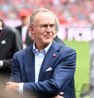 Fussball 1. Bundesliga Saison 18/19: FC Bayern Muenchen  - Eintracht Frankfurt