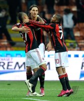 FUSSBALL SERIE A: (v. li.) JUBEL Kevin Prince Boateng, Zlatan Ibrahimovic, Robinho (AC Mailand)