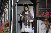 Restaurierte SANKT NEPOMUK STATUE