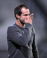 Fussball 3. Bundesliga: Enttaeuschung Trainer Mehmet Scholl  (FC Bayern II)