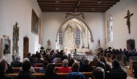 Altarweihe zur Wiedereroeffnung der Suelchenkirche in Rottenburg