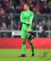 Fussball 1. Bundesliga Saison 16/17: FC Bayern Muenchen - FC Schalke 04