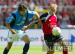 Fussball 1. Bundesliga: Nuernberg - Leverkusen, Zweikampf