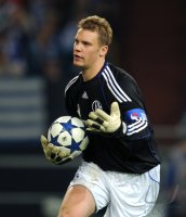 Fussball CHL  Saison 2010/2011:  Torwart Manuel Neuer (FC Schalke 04)