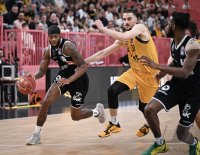 Basketball 1. Bundesliga 23/24: Tigers Tuebingen - Veolia Towers Hamburg