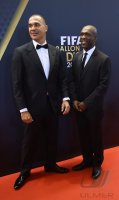 Fussball International FIFA Ballon d Or 2014: Clarence SEEDORF (Holland) und Ruud GULLIT (Holland)