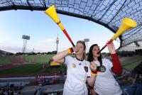 FUSSBALL WM 2010, Public Viewing im Olympiastadion MuenchenFUSSBALL WM 2010, VORRUNDE: Deutschland - Serbien