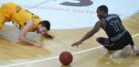 Basketball 1. Bundesliga 14/15 Hauptrunde:  Walter Tigers Tuebingen - Artland Dragons