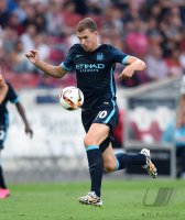 Fussball Edin Dzeko (Manchester City)