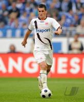 FUSSBALL 1. BUNDESLIGA: Frankfurt, FENIN Einzelaktion