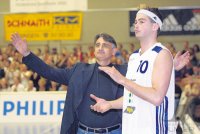 Basketball  2. Bundesliga 2003/2004 Trainer Georg Kaempf (SV 03 Tuebingen)