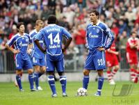 Fussball 1. BL Bayern-Schalke; Zweikampf