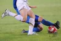 FUSSBALL  Olympia 2008   Halbfinale  Frauen   Japan - USA