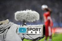 FUSSBALL, 1. BUNDESLIGA, 10. Spieltag: TV - Kamera mit SPORT CAST Label