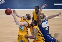 Basketball 1. Bundesliga  12/13:  Walter Tigers Tuebingen - EWE Baskets Oldenburg